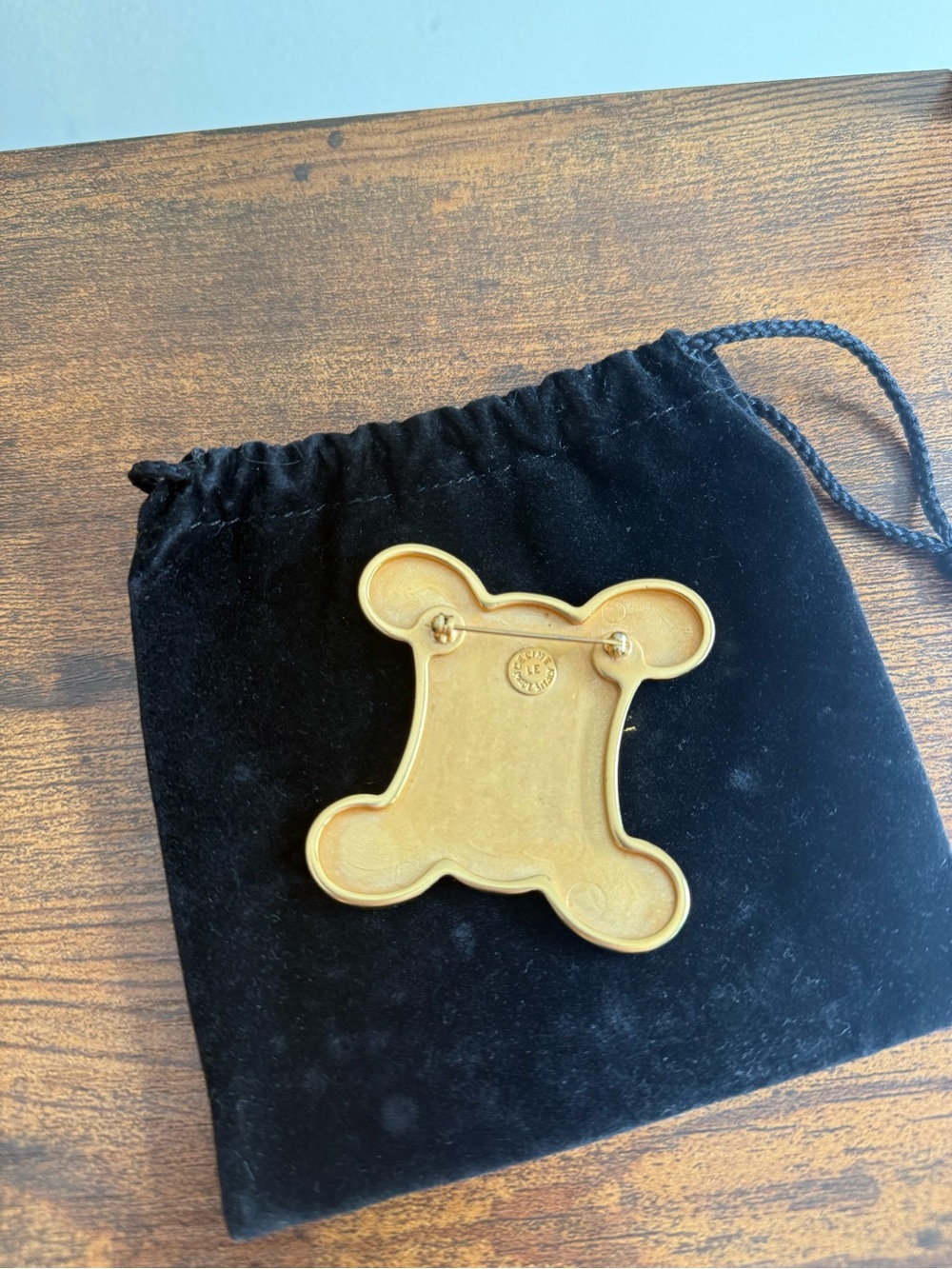 Celine Gold Triomphe Brooch - Picture 6 of 11